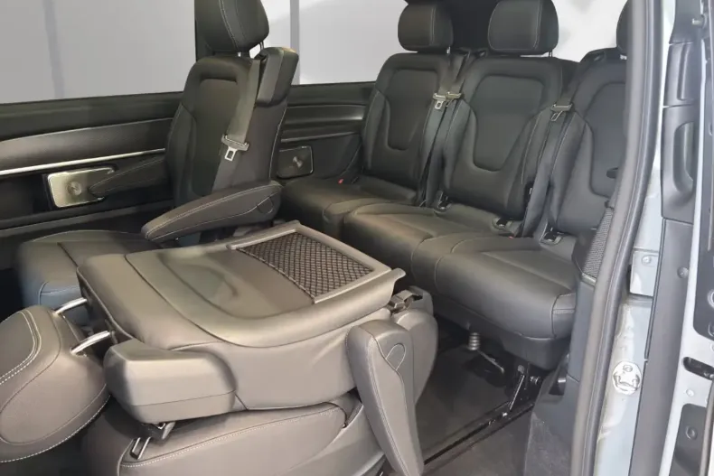 Mercedes-Benz V 300 din 2025 cu 4.900 km - oferta MER118197 - foto 7