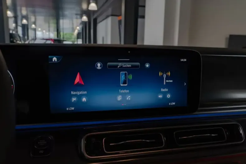 Mercedes-Benz V 300 din 2025 cu 1.680 km - oferta MER118198 - foto 11