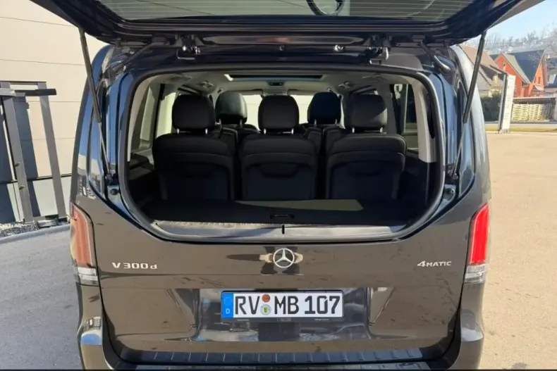 Mercedes-Benz V 300 din 2025 cu 9.999 km - oferta MER118199 - foto 3