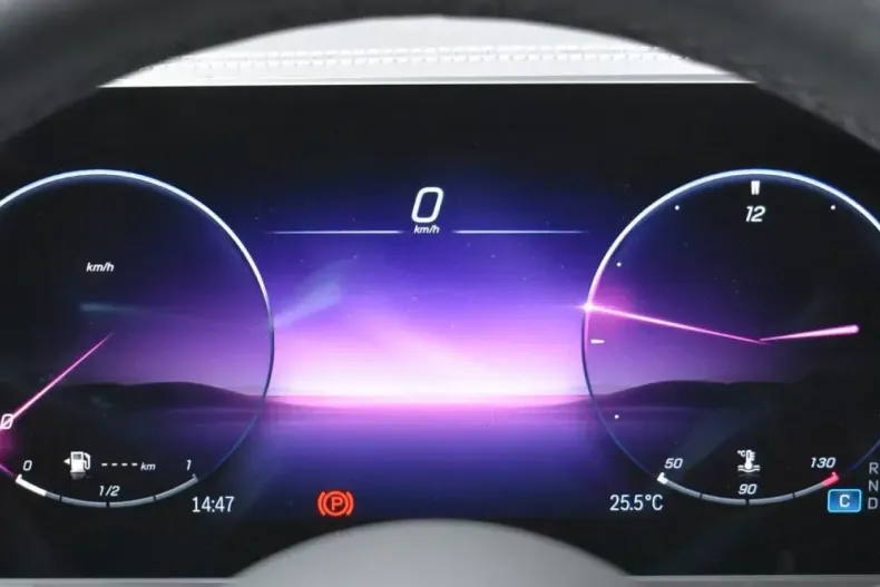 Mercedes-Benz V 300 din 2024 cu 6.600 km - oferta MER118201 - foto 6