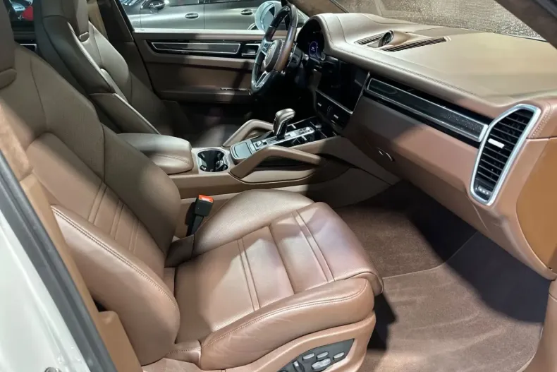 Porsche Cayenne din 2024 cu 15.100 km - oferta POR118203 - foto 11