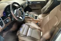 Porsche Cayenne din 2024 cu 15.100 km - oferta POR118204 - foto 7