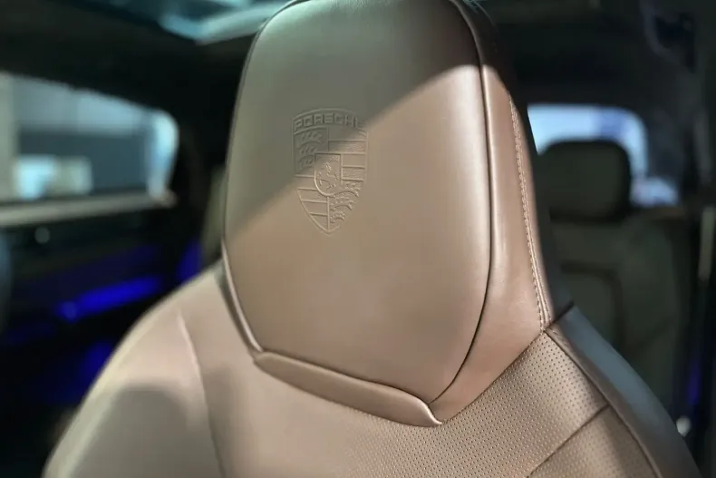 Porsche Cayenne din 2024 cu 15.100 km - oferta POR118204 - foto 18