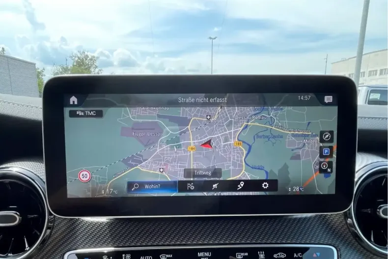 Mercedes-Benz V 300 din 2024 cu 7.000 km - oferta MER118206 - foto 5