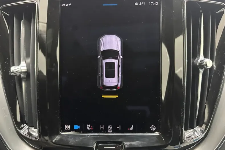 Volvo XC60 din 2023 cu 99.800 km - oferta VOL118223 - foto 18