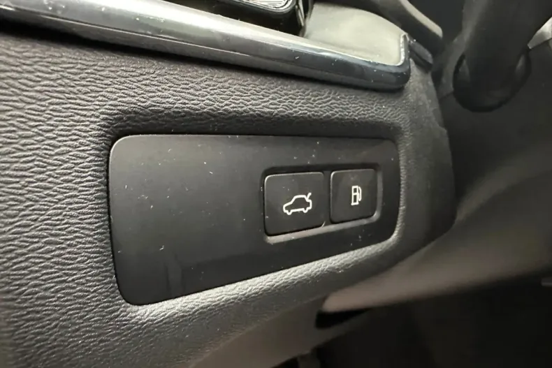 Volvo XC60 din 2023 cu 99.800 km - oferta VOL118223 - foto 19