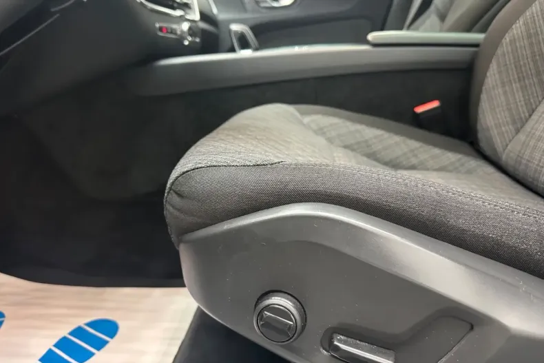 Volvo XC60 din 2023 cu 99.800 km - oferta VOL118223 - foto 23