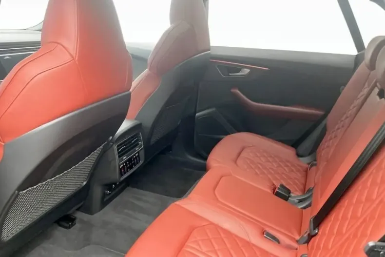 Audi SQ8 din 2024 cu 25.100 km - oferta AUD118225 - foto 15