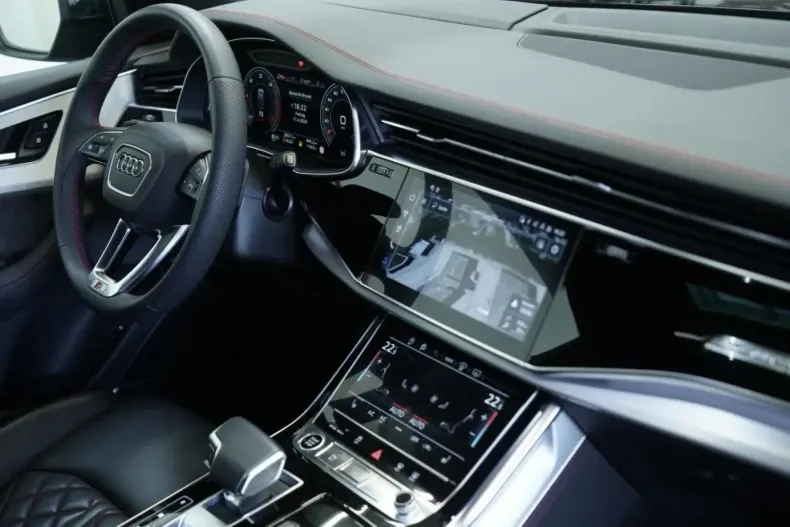 Audi Q8 din 2024 cu 38.000 km - oferta AUD118227 - foto 14