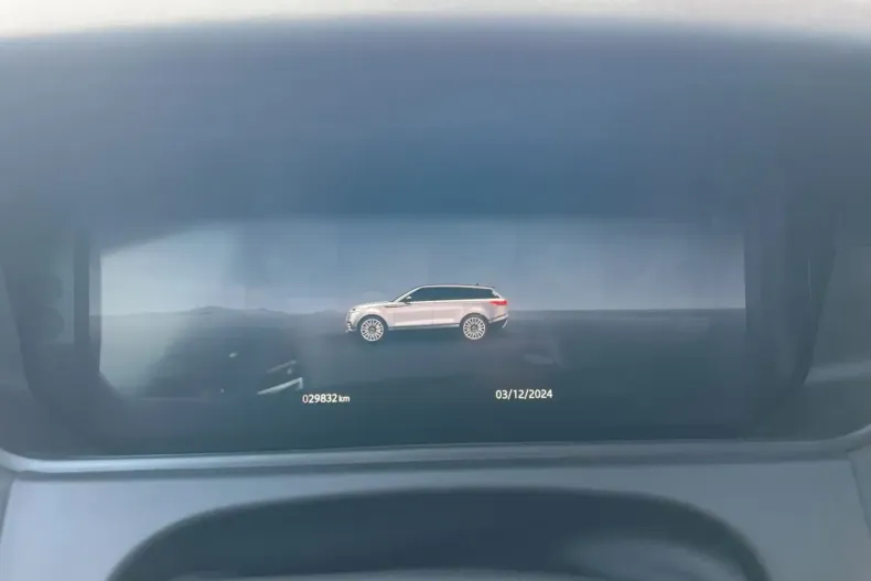 Land Rover Range Rover Velar din 2023 cu 29.850 km - oferta LAN118233 - foto 12