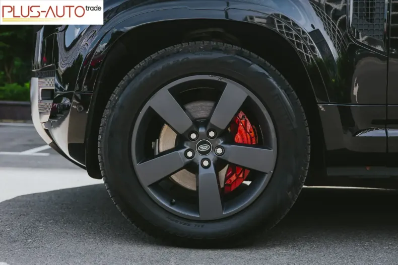 Land Rover Defender din 2021 cu 135.000 km - oferta LAN118236 - foto 12