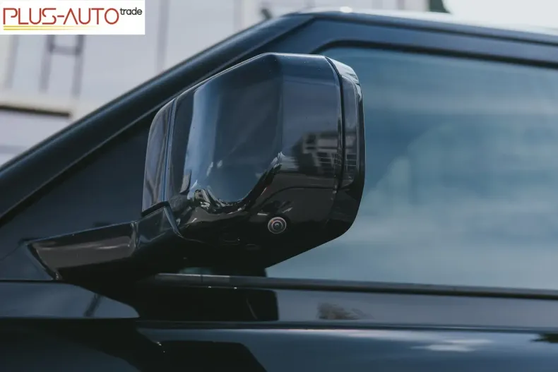 Land Rover Defender din 2021 cu 135.000 km - oferta LAN118236 - foto 14