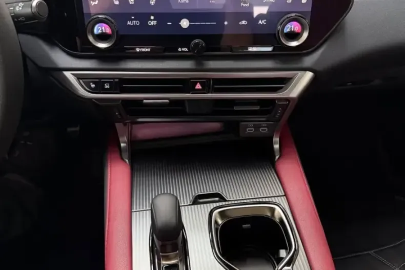 Lexus RX 500 din 2025 cu 12 km - oferta LEX118237 - foto 11