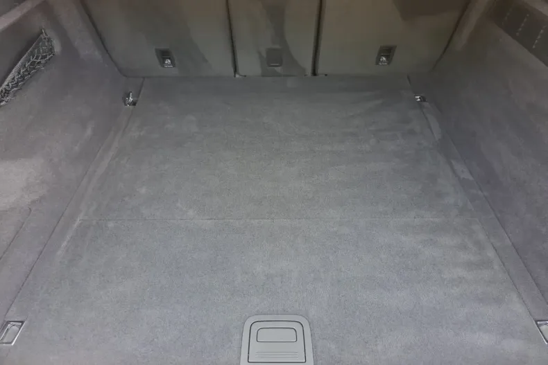 Audi Q8 din 2023 cu 27.261 km - oferta AUD118243 - foto 8