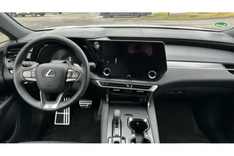 Lexus RX 450 din 2025 cu 7.000 km - oferta LEX118244 - foto 3