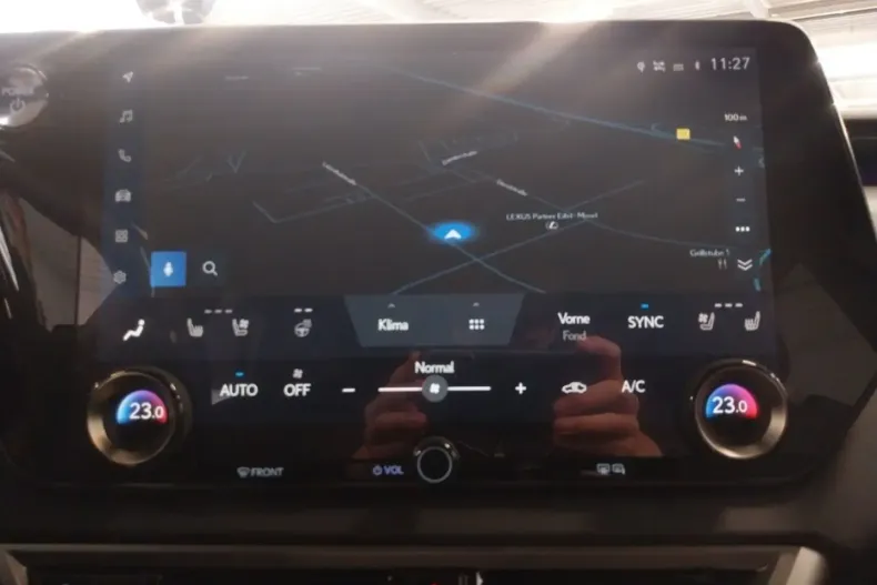 Lexus RX 500 din 2023 cu 100 km - oferta LEX118249 - foto 12