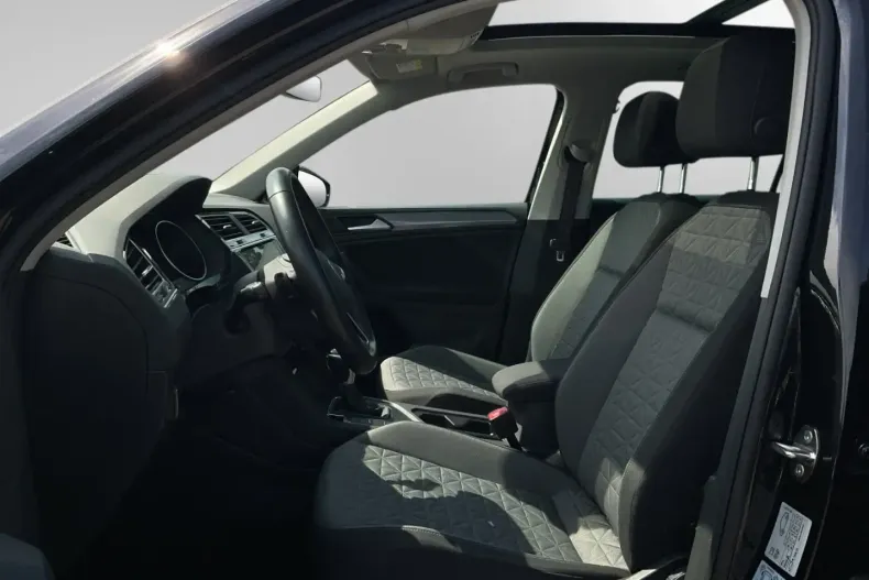 Volkswagen Tiguan din 2022 cu 71.990 km - oferta VOL118253 - foto 9