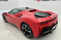 Ferrari SF90 din 2021 cu 7.500 km - oferta FER118275 - foto 6