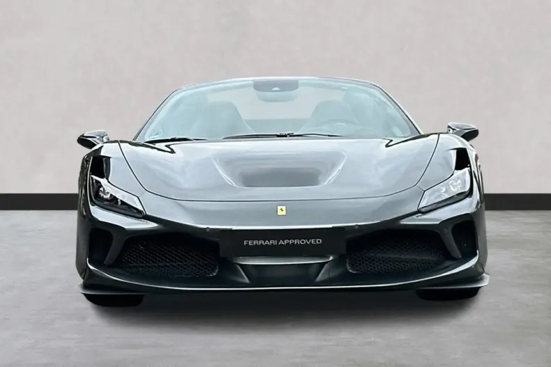 Ferrari F8 din 2021 cu 6.700 km - oferta FER118278 - foto 4