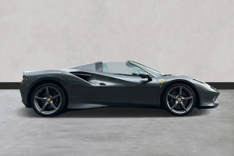 Ferrari F8 din 2021 cu 6.700 km - oferta FER118278 - foto 6