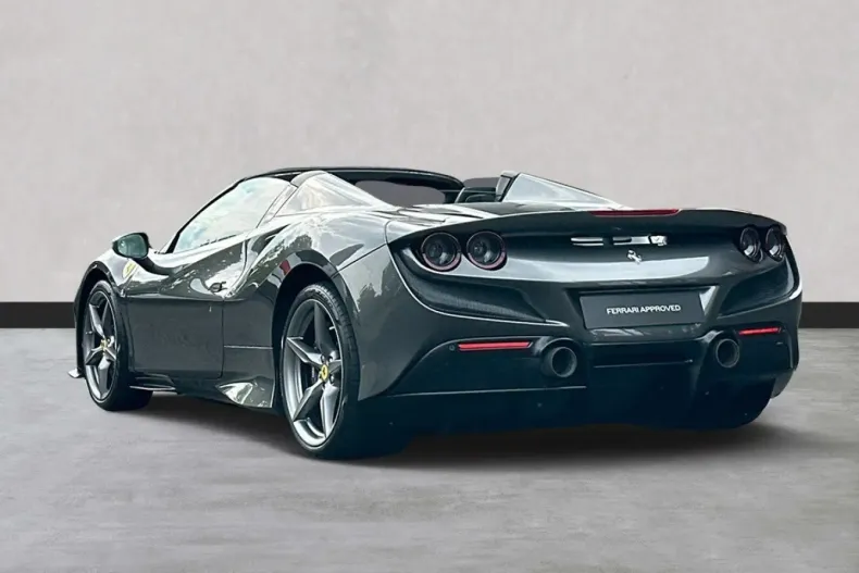 Ferrari F8 din 2021 cu 6.700 km - oferta FER118278 - foto 9