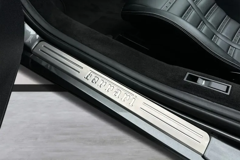 Ferrari F8 din 2021 cu 6.700 km - oferta FER118278 - foto 23