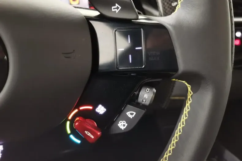 Ferrari 296 GTS din 2023 cu 5.799 km - oferta FER118279 - foto 8