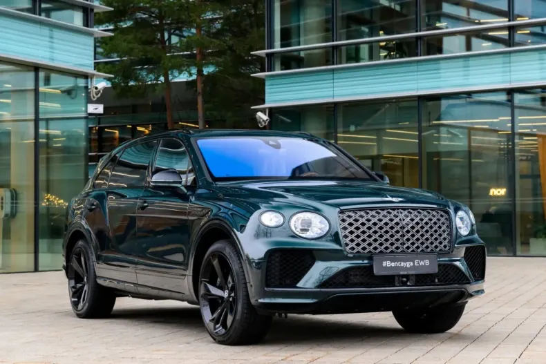 Bentley Bentayga din 2024 cu 24.000 km - oferta BEN118280 - foto 1