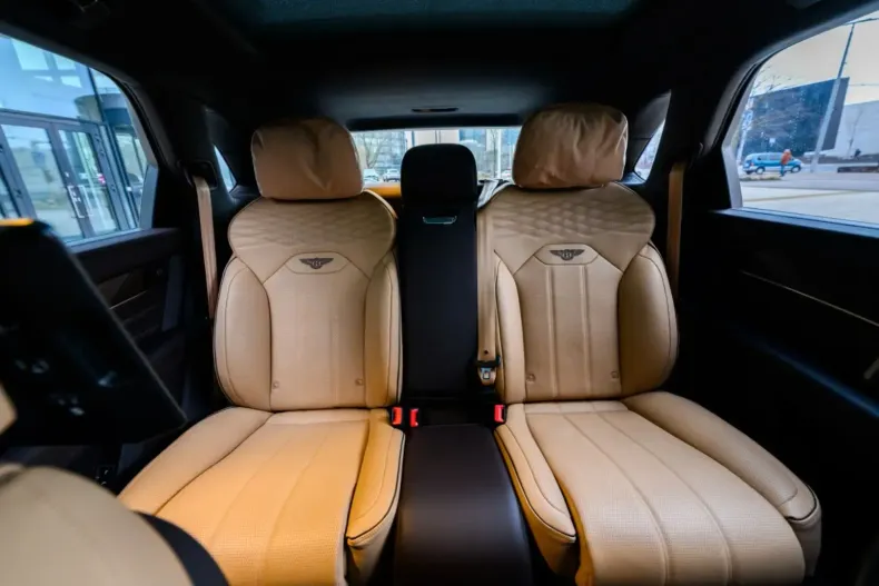 Bentley Bentayga din 2024 cu 24.000 km - oferta BEN118280 - foto 13