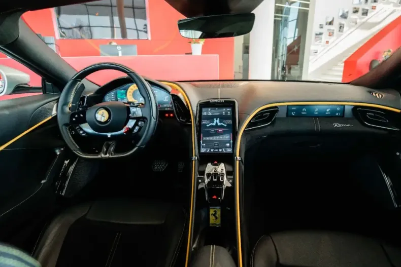 Ferrari Roma din 2022 cu 5.982 km - oferta FER118282 - foto 15