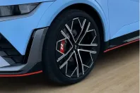 Hyundai IONIQ 5 din 2024 cu 7.334 km - oferta HYU118285 - foto 6