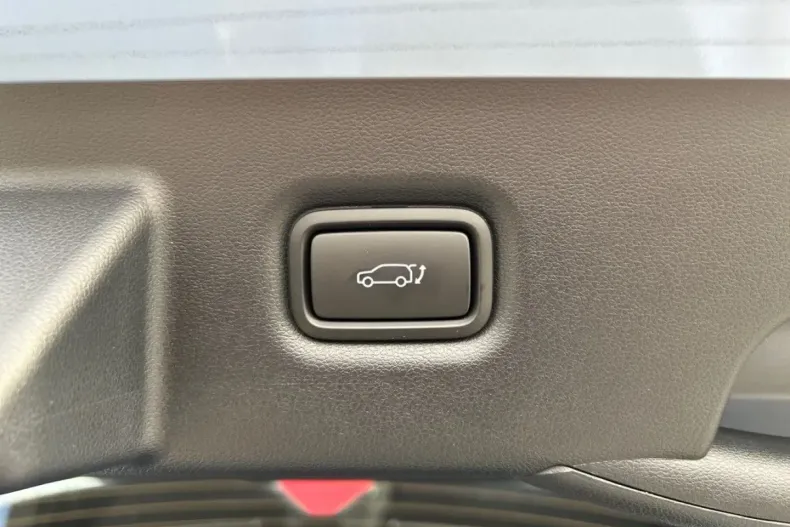 Hyundai IONIQ 5 din 2024 cu 7.334 km - oferta HYU118285 - foto 18