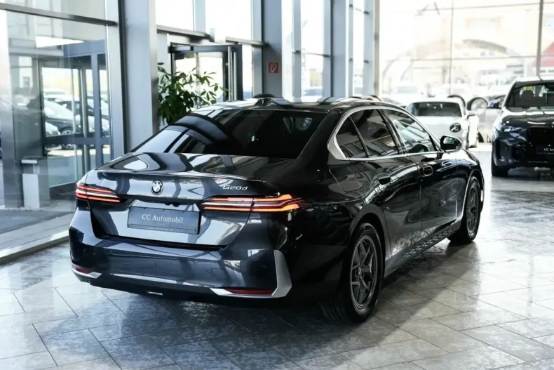 BMW 520 din 2024 cu 9.500 km - oferta BMW118286 - foto 4