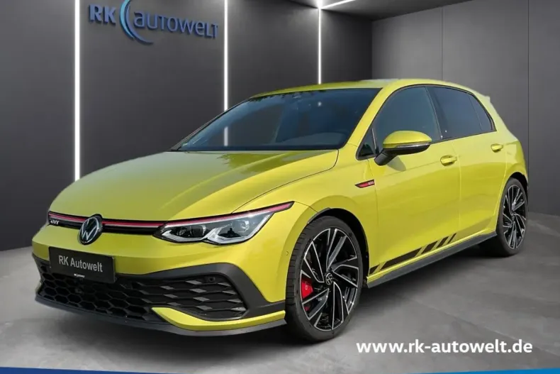 Volkswagen Golf din 2023 cu 19.935 km - oferta VOL118287 - foto 1