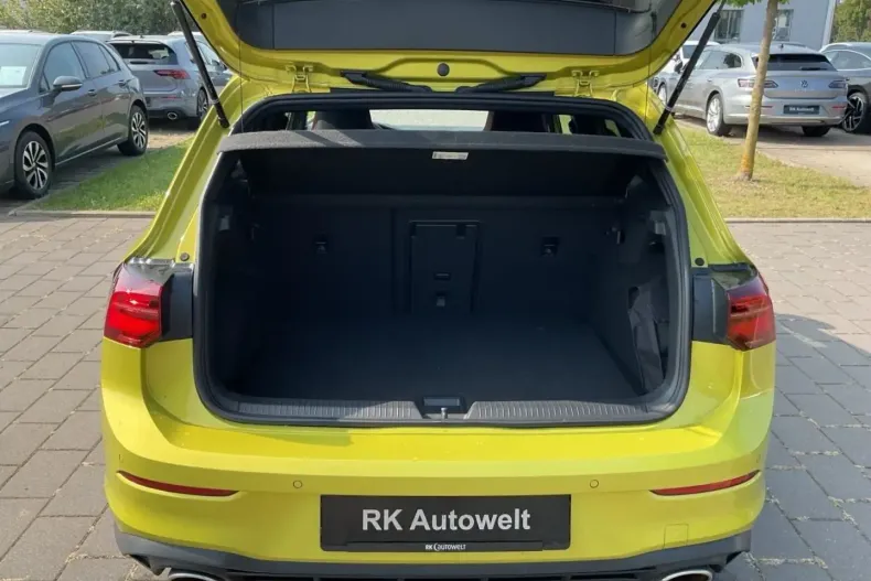 Volkswagen Golf din 2023 cu 19.935 km - oferta VOL118287 - foto 10