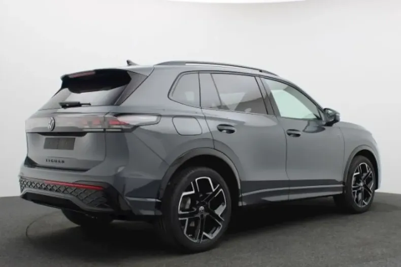 Volkswagen Tiguan din 2024 cu 9.900 km - oferta VOL118288 - foto 5