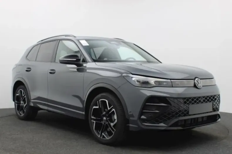 Volkswagen Tiguan din 2024 cu 9.900 km - oferta VOL118288 - foto 7