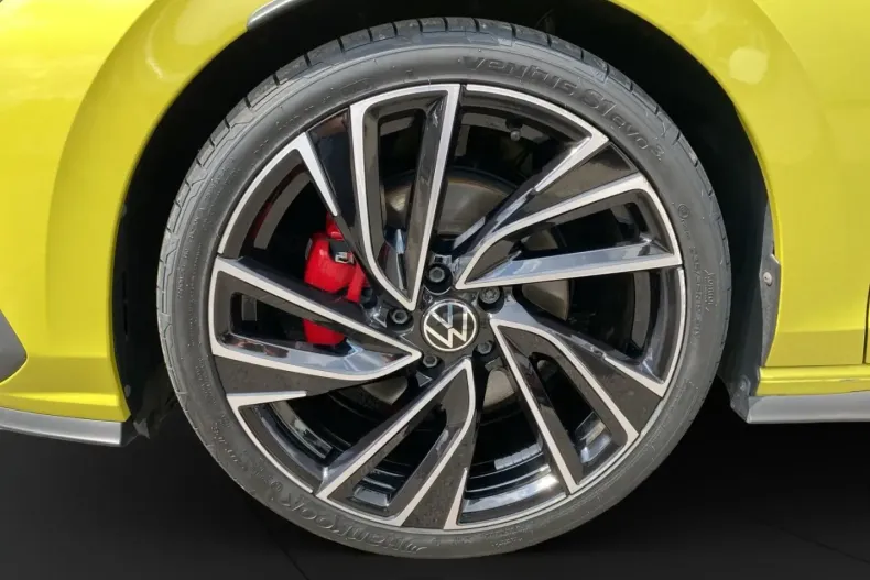 Volkswagen Golf din 2023 cu 35.820 km - oferta VOL118289 - foto 7