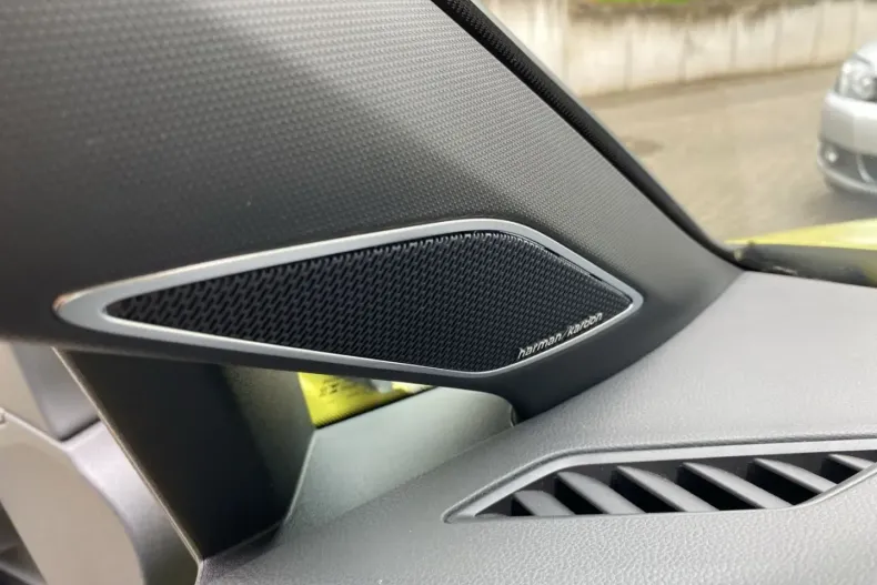 Volkswagen Golf din 2023 cu 35.820 km - oferta VOL118289 - foto 25