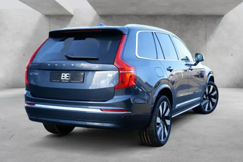 Volvo XC90 din 2024 cu 26.100 km - oferta VOL118292 - foto 4