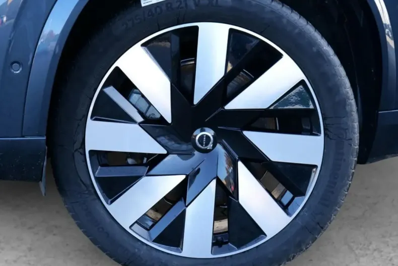 Volvo XC90 din 2024 cu 26.100 km - oferta VOL118292 - foto 7