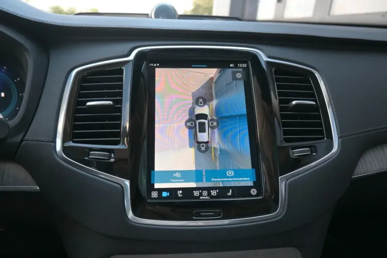 Volvo XC90 din 2023 cu 23.100 km - oferta VOL118295 - foto 21