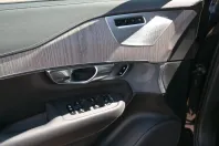 Volvo XC90 din 2023 cu 23.100 km - oferta VOL118295 - foto 25