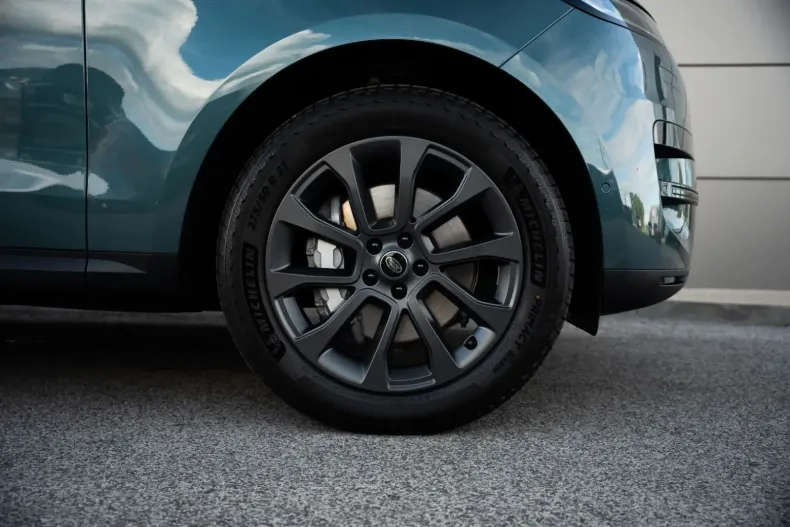 Land Rover Range Rover Sport din 2025 cu 20 km - oferta LAN118296 - foto 8