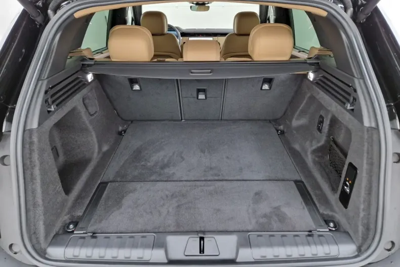 Land Rover Range Rover Sport din 2025 cu 2.950 km - oferta LAN118297 - foto 12