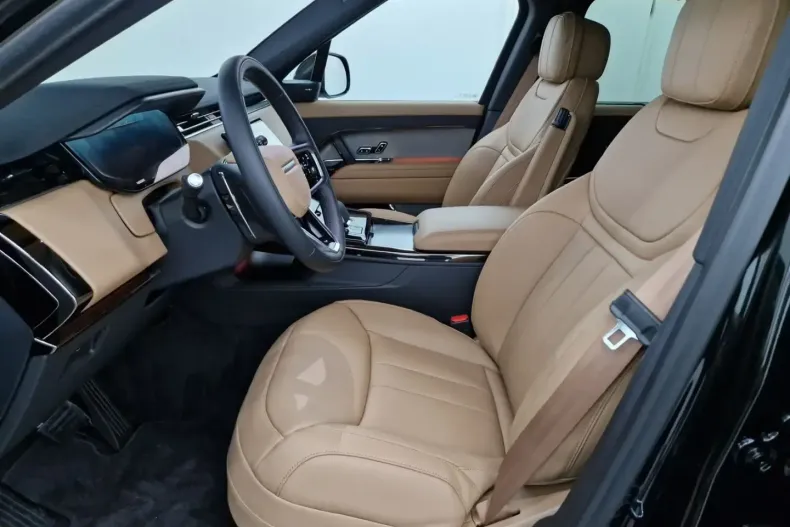 Land Rover Range Rover Sport din 2025 cu 2.950 km - oferta LAN118297 - foto 18