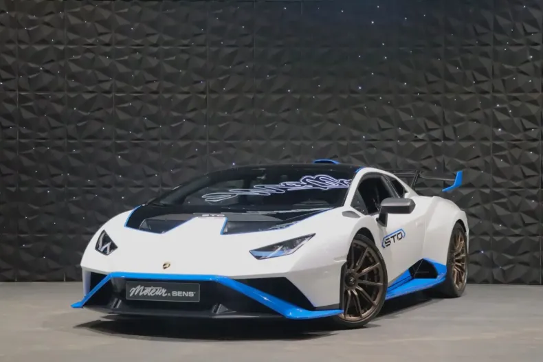 Lamborghini Huracán din 2021 cu 15.800 km - oferta LAM118313 - foto 1