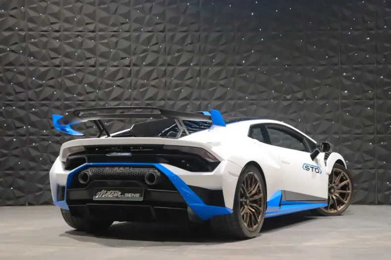 Lamborghini Huracán din 2021 cu 15.800 km - oferta LAM118313 - foto 2