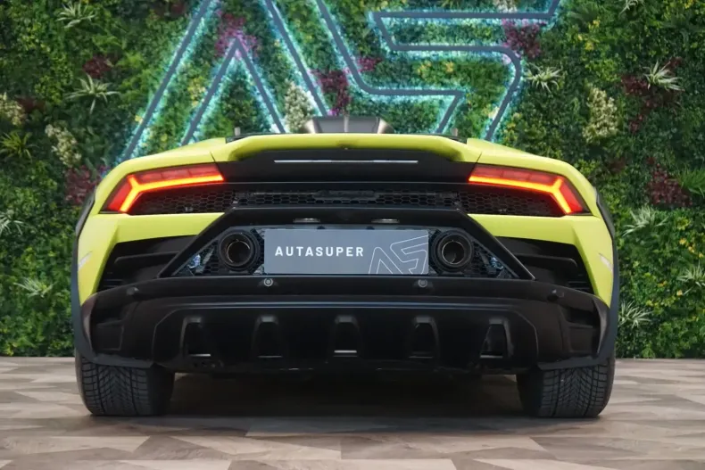 Lamborghini Huracán din 2024 cu 1.888 km - oferta LAM118316 - foto 10