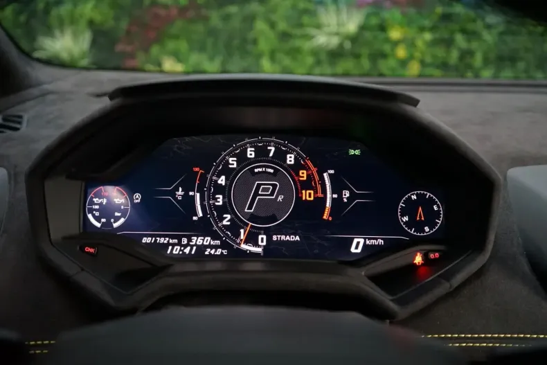 Lamborghini Huracán din 2024 cu 1.888 km - oferta LAM118316 - foto 21